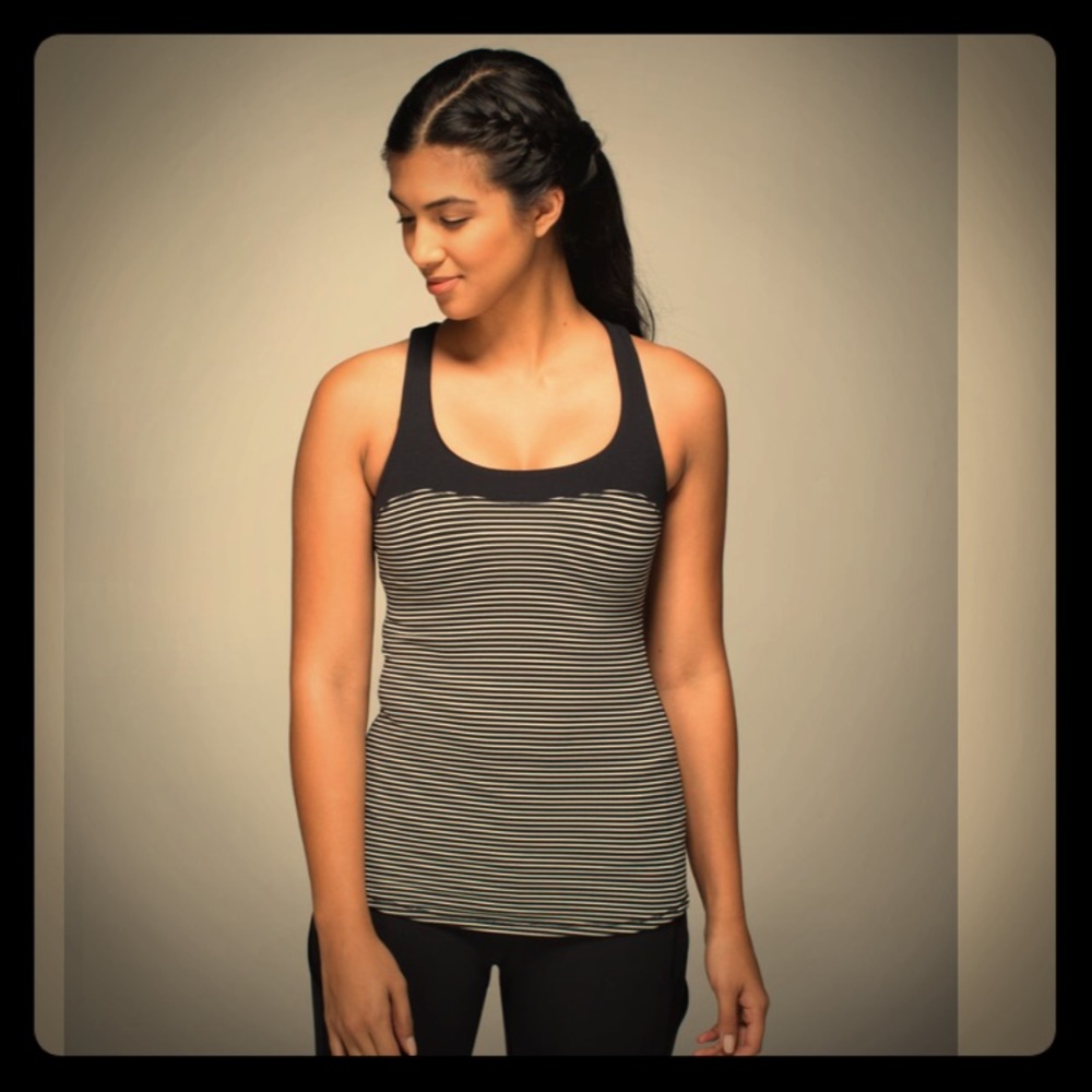 Lululemon first base tank